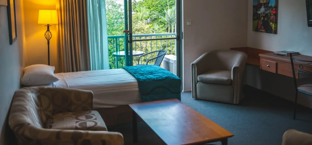 Heritage Cairns Hotel