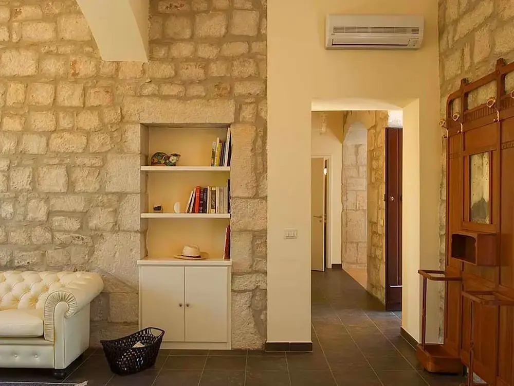Charming Part of Traditional 'baglio' With Pool and Strategic Location