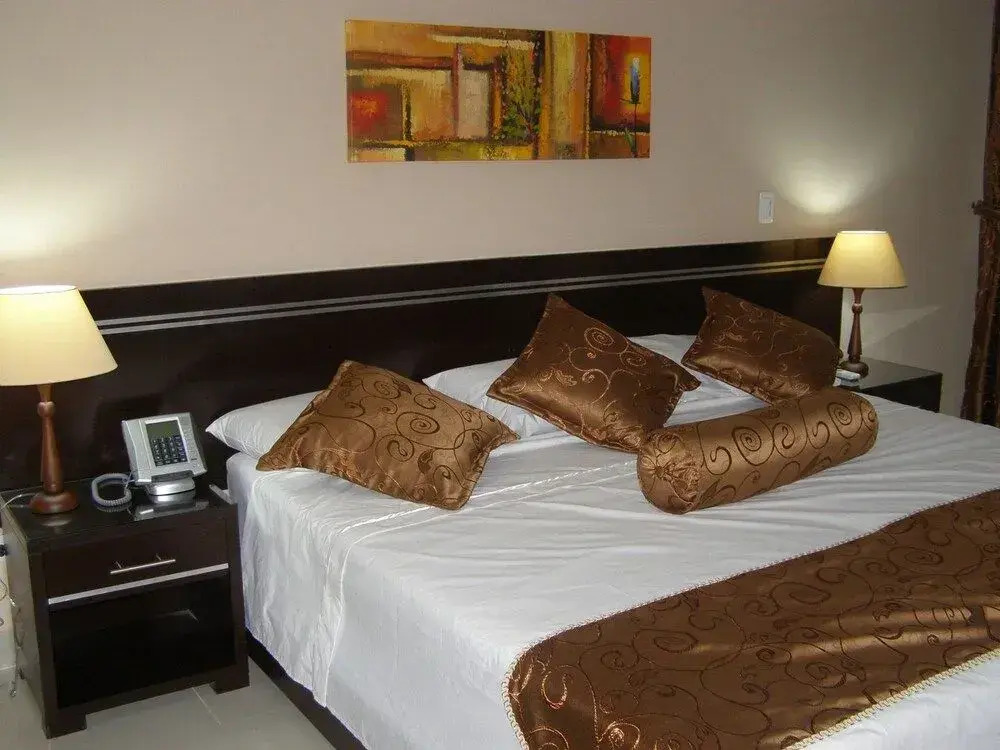 Hotel Six Avenue