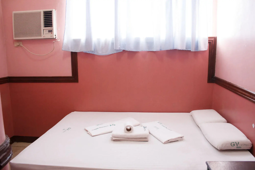 GV Hotel - Baybay
