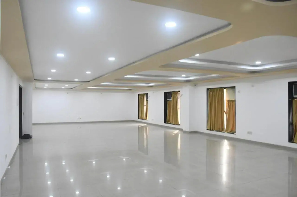 Utkarsh Hotel