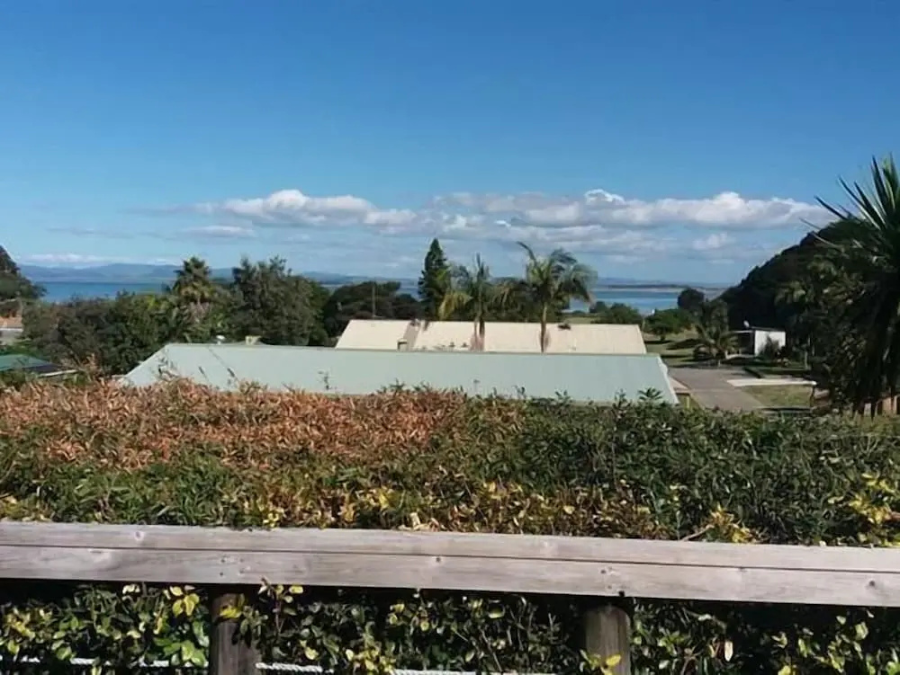 Whatuwhiwhi TOP 10 Holiday Park