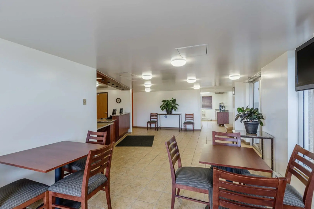 Reliance Inn