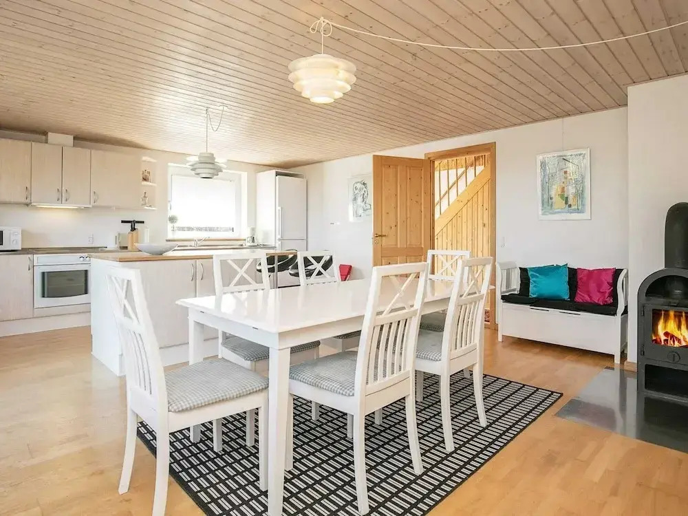 8 Person Holiday Home in Thyholm-by Traum