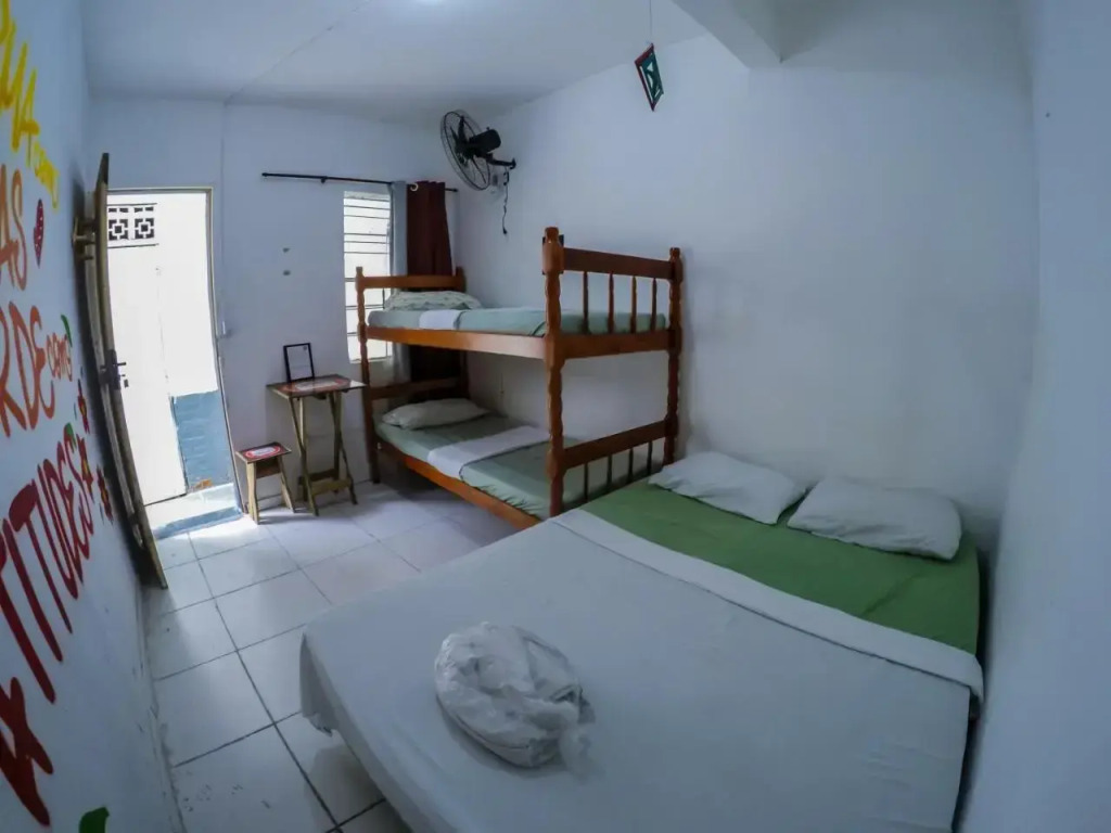 Surf & Arte Hostel