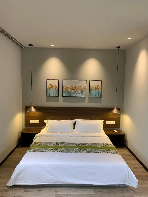 Cloud 9 Guest House