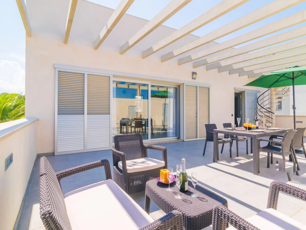 BORGES - Apartment for 6 people in Son Serra de Marina.