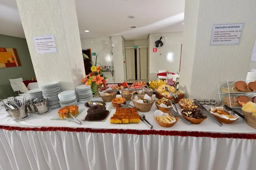 Vinds Plaza Hotel