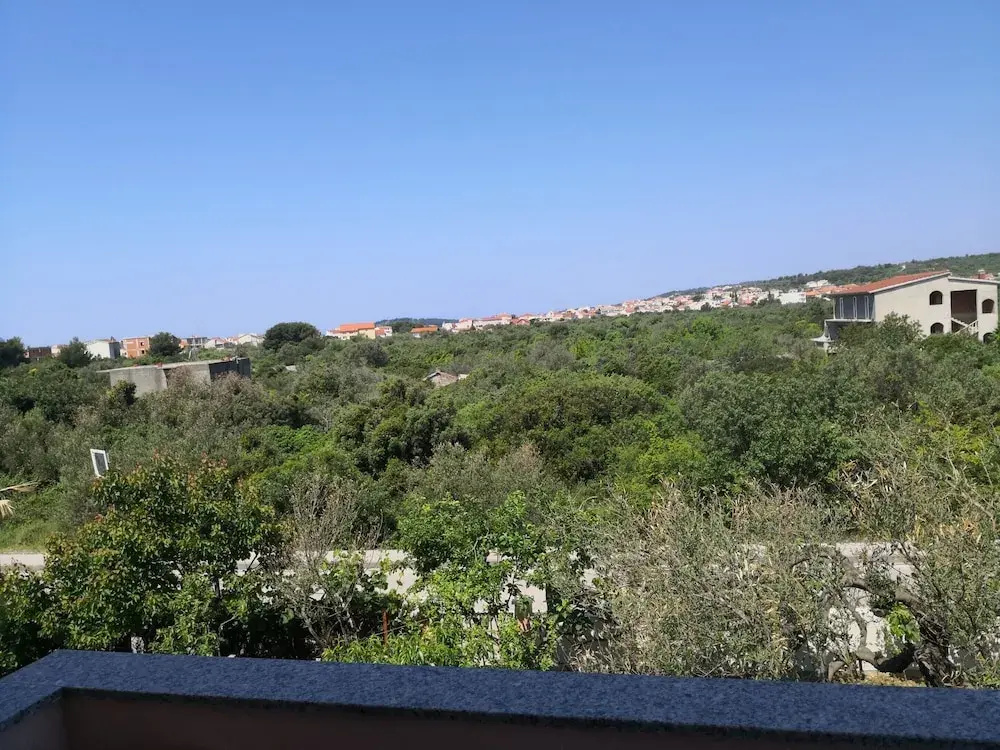 A3 Cozy Apt. w. big Garden, 2 Balconies & Grill