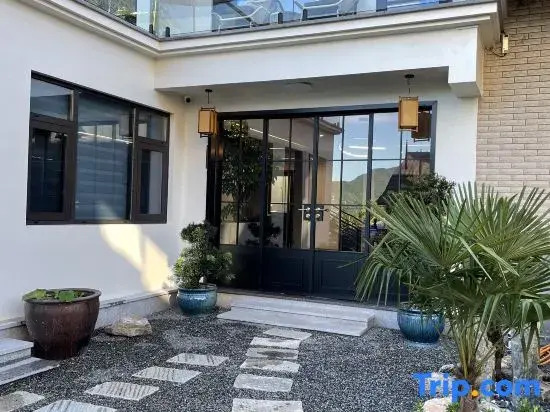 Tonglu County Jiaojiali Homestay