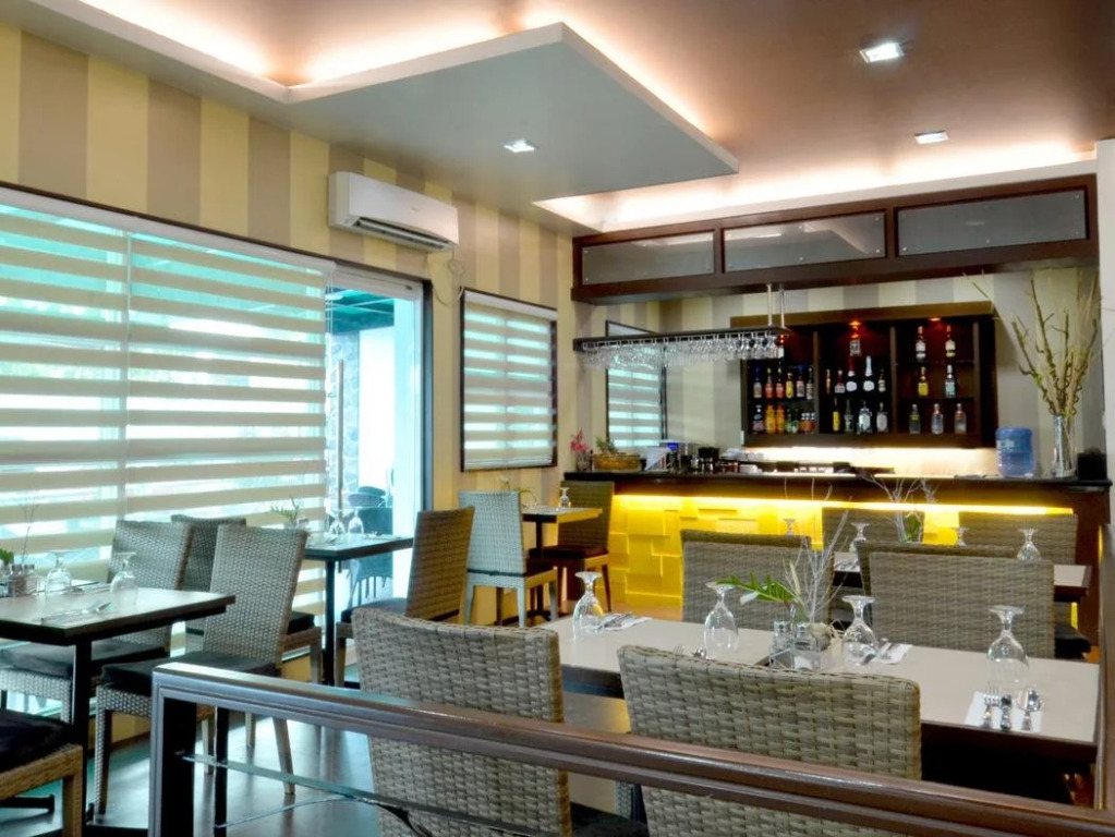 La Piazza Hotel and Convention Center Inc