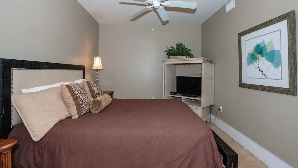 Condo With Magnificent Views - Unit Crc1007