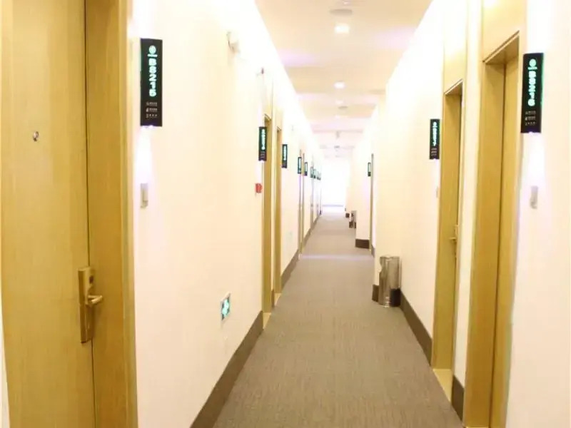 GreenTree Inn (Beijing Qianmen)
