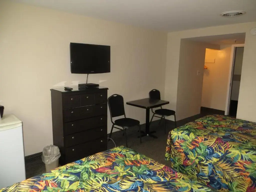 Airport Motor Inn