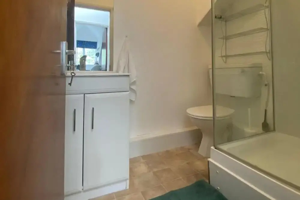 Apartment - Sleeps 4 & Excellent Transport Links