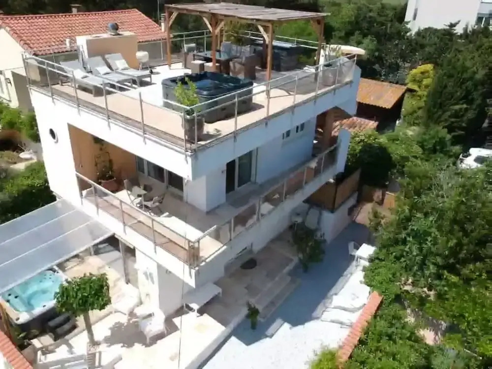 Villa LAmiraute