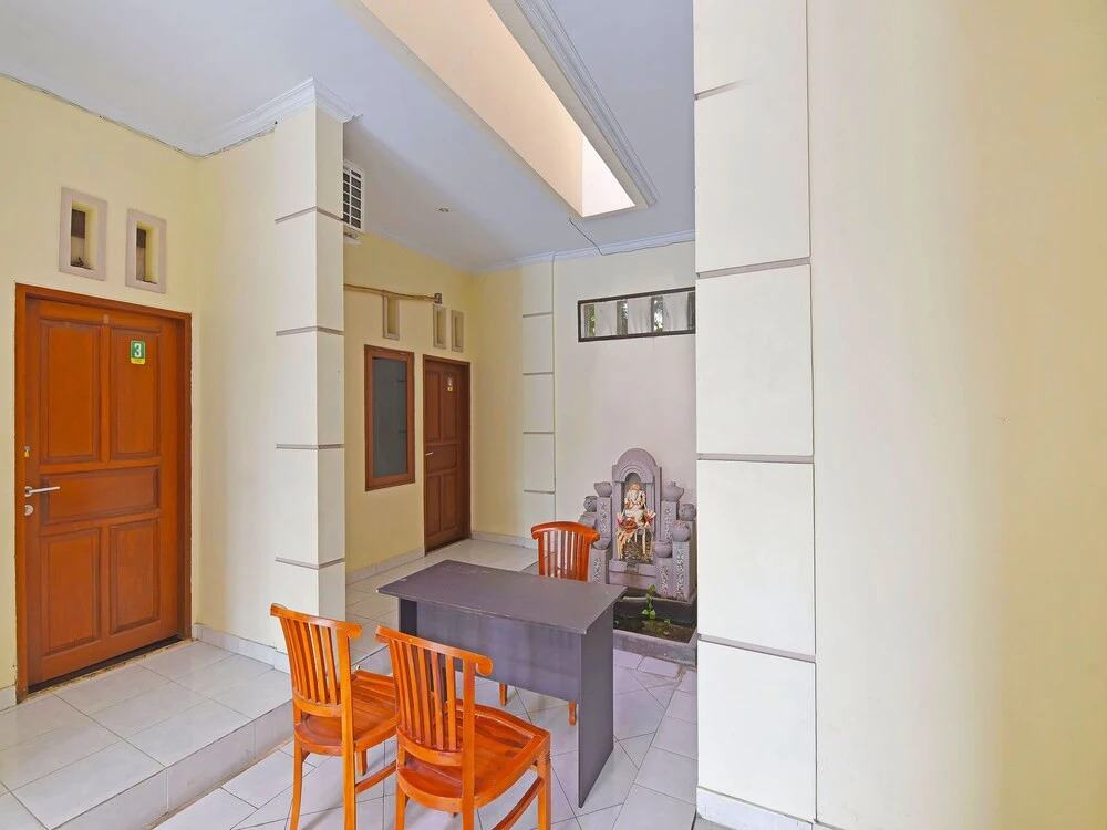 Hotel O Sandat Guest House