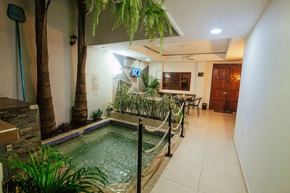 Rocco Hotel Bed & Breakfast