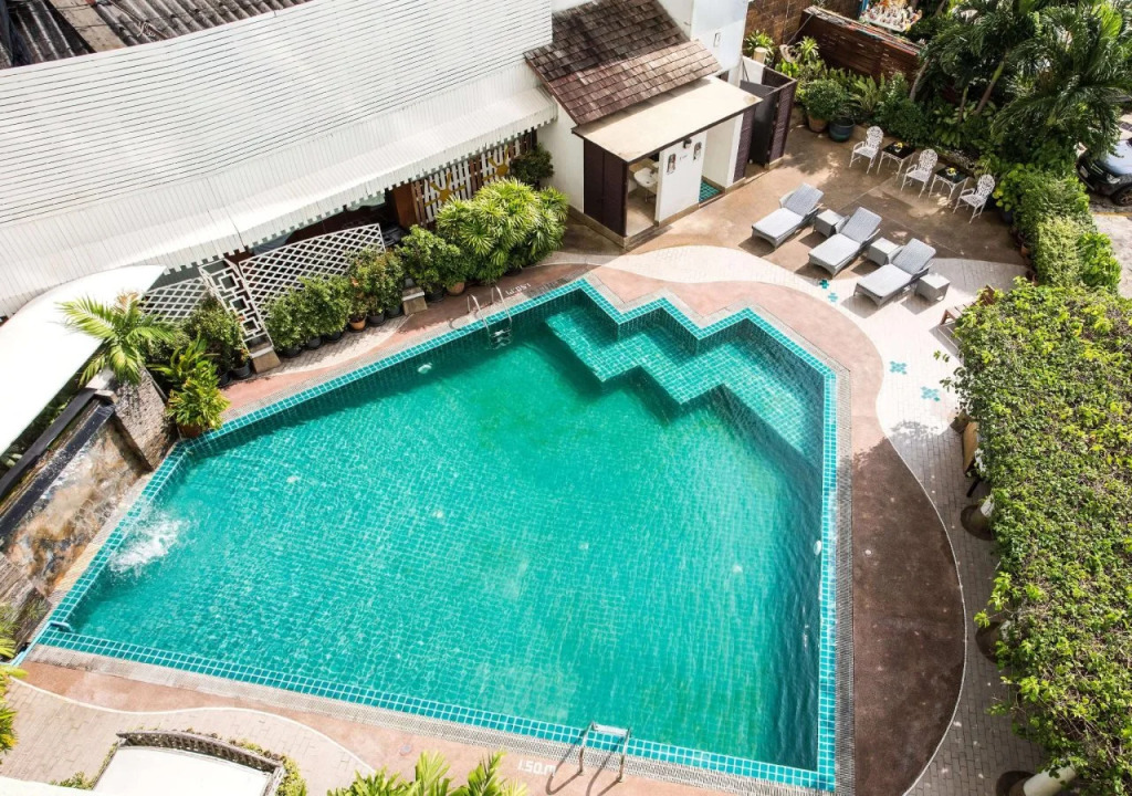 Bangkok Centre Hotel