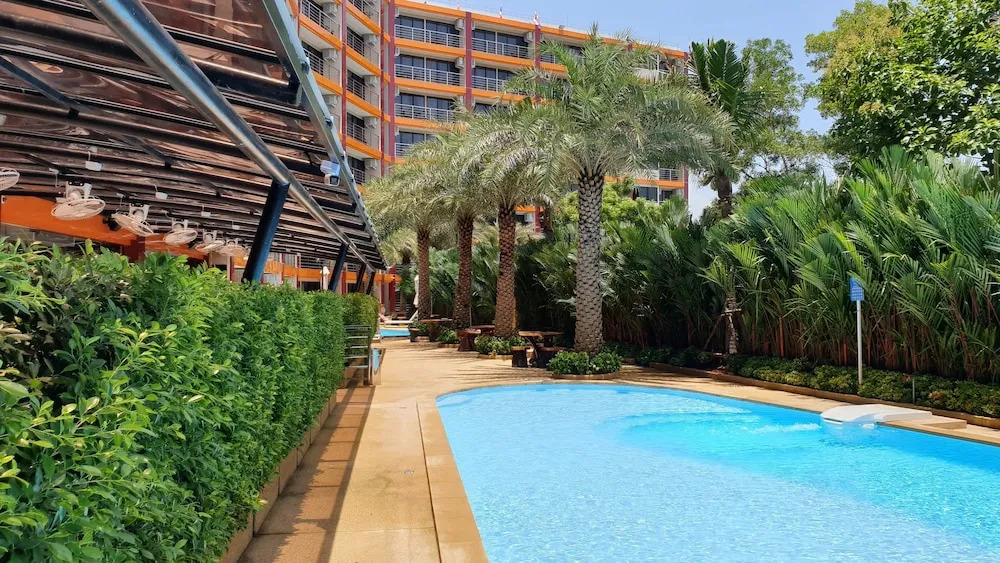 1 Bedroom Apartment with Stunning Views