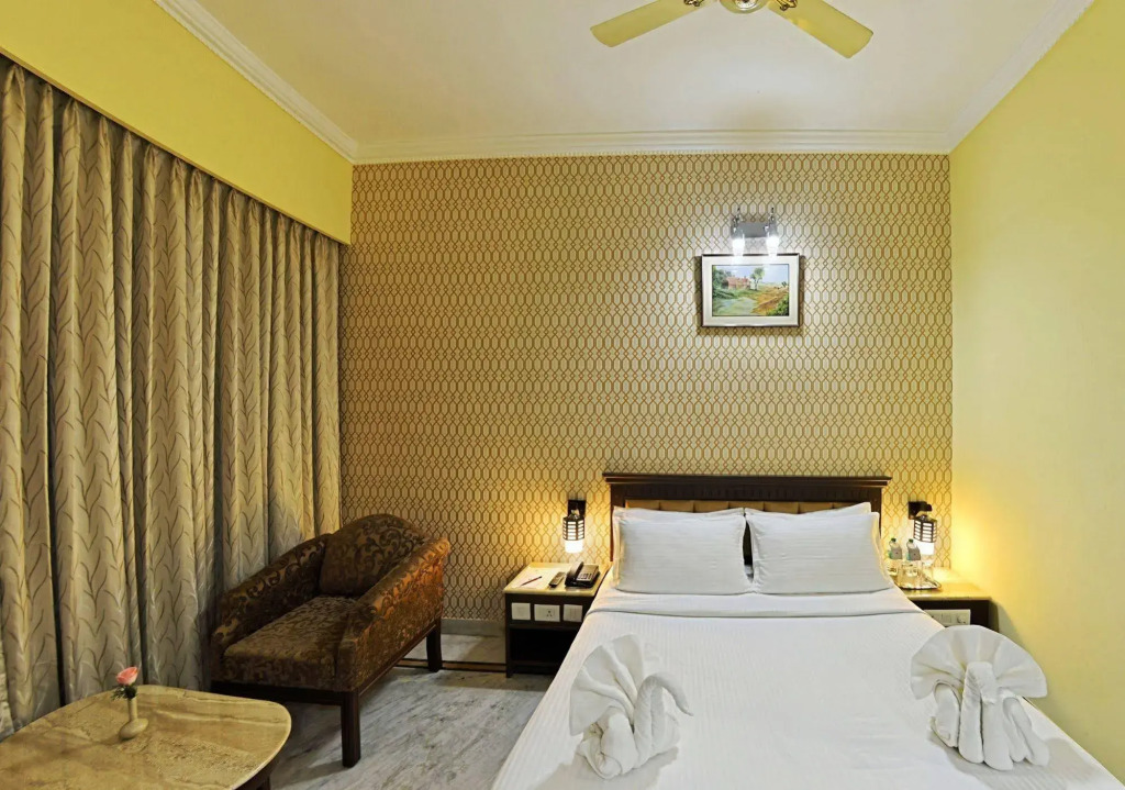 Hotel Raj Palace