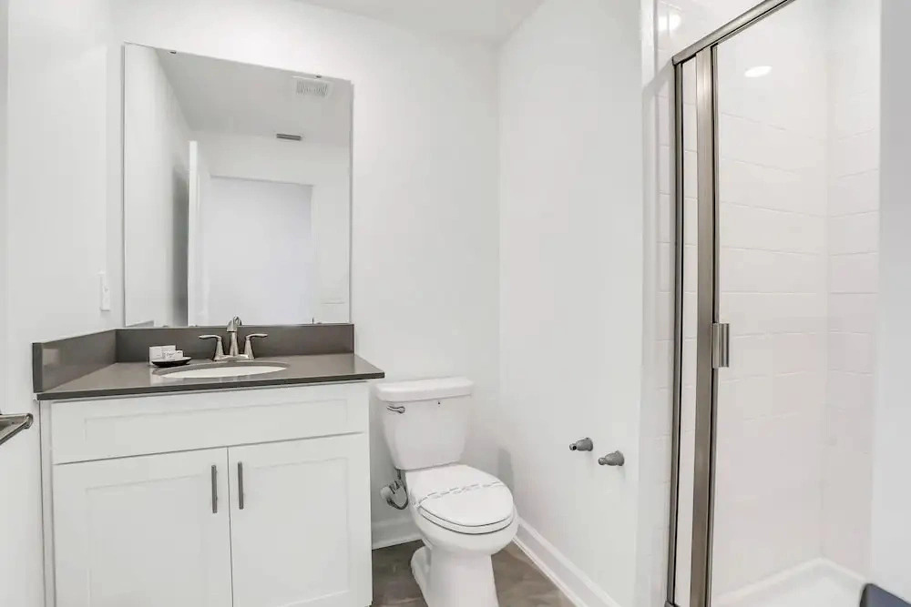 Updated Townhome With an Enclosed Pool, Five Bedrooms, W/D - Close to Everything