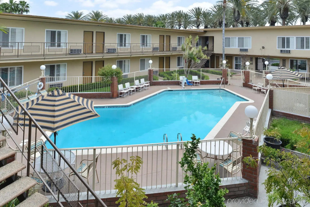 Americas Best Value Inn & Suites Anaheim