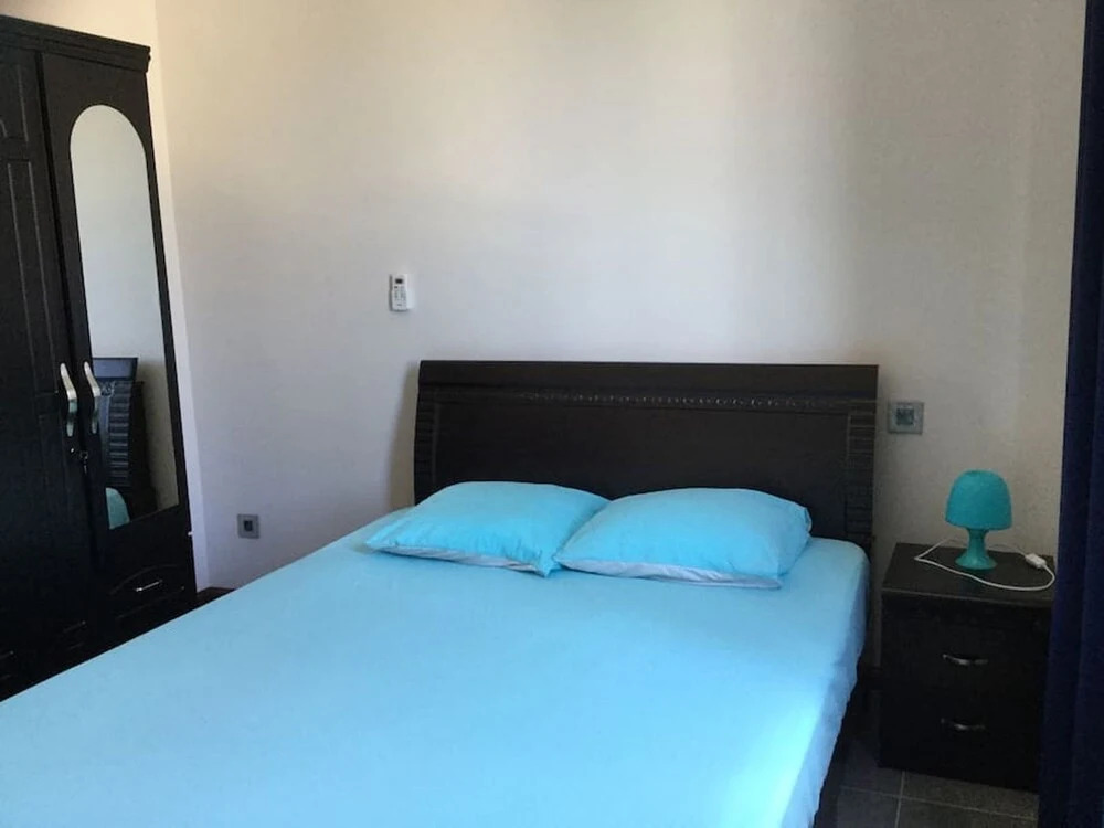House With 4 Bedrooms in Pereybere, With Wonderful City View, Private