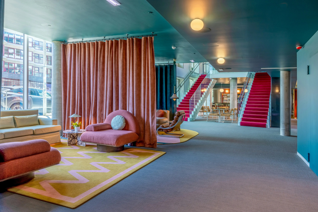 Cenica Porto Hotel, Curio Collection By Hilton