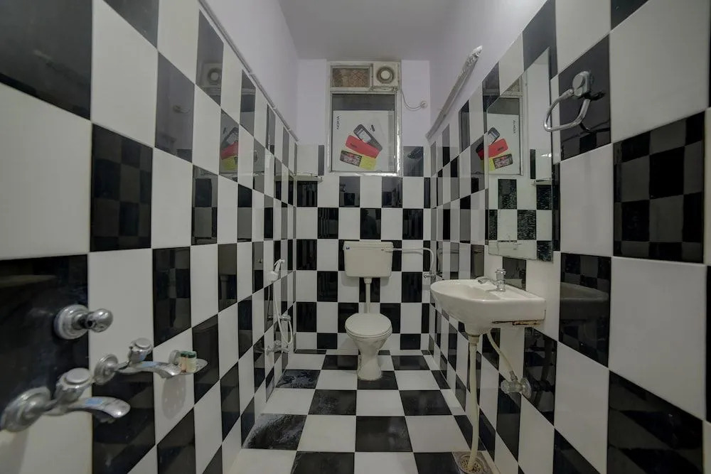Oyo 30243 Hotel Sanwariya Bhagwan