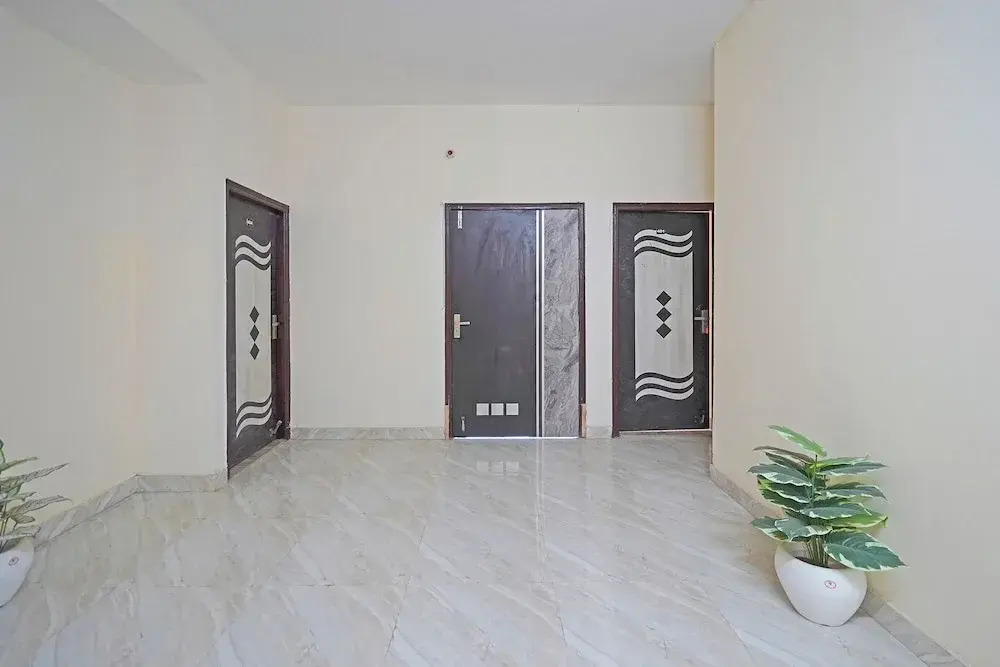 FabHotel MVR Stay 116