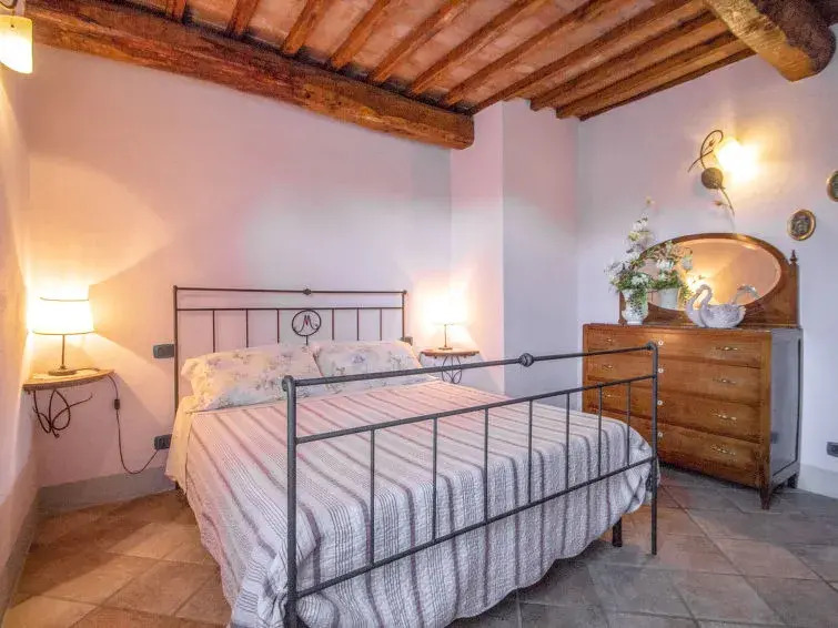 Apartment La Tinaia by Interhome