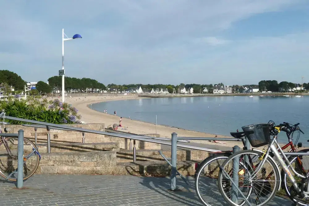 Holiday Home in Benodet Near Sandy Beach