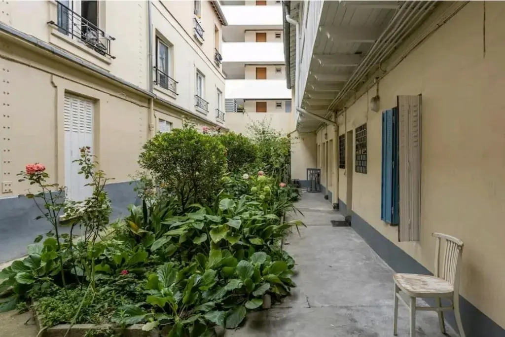 Studio Puteaux Paris-Defense by Servallgroup