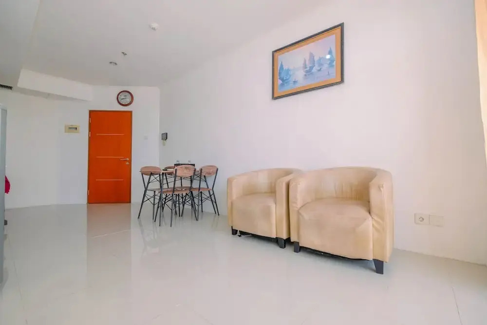 Cozy 2BR Apartment at Green Central City near Chinatown