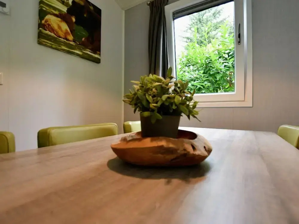 Cosy Chalet w Garden Patio
