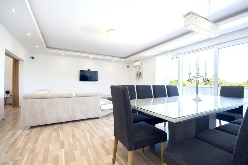 Villa With 5 Bedrooms in Pomer, With Private Pool, Enclosed Garden and