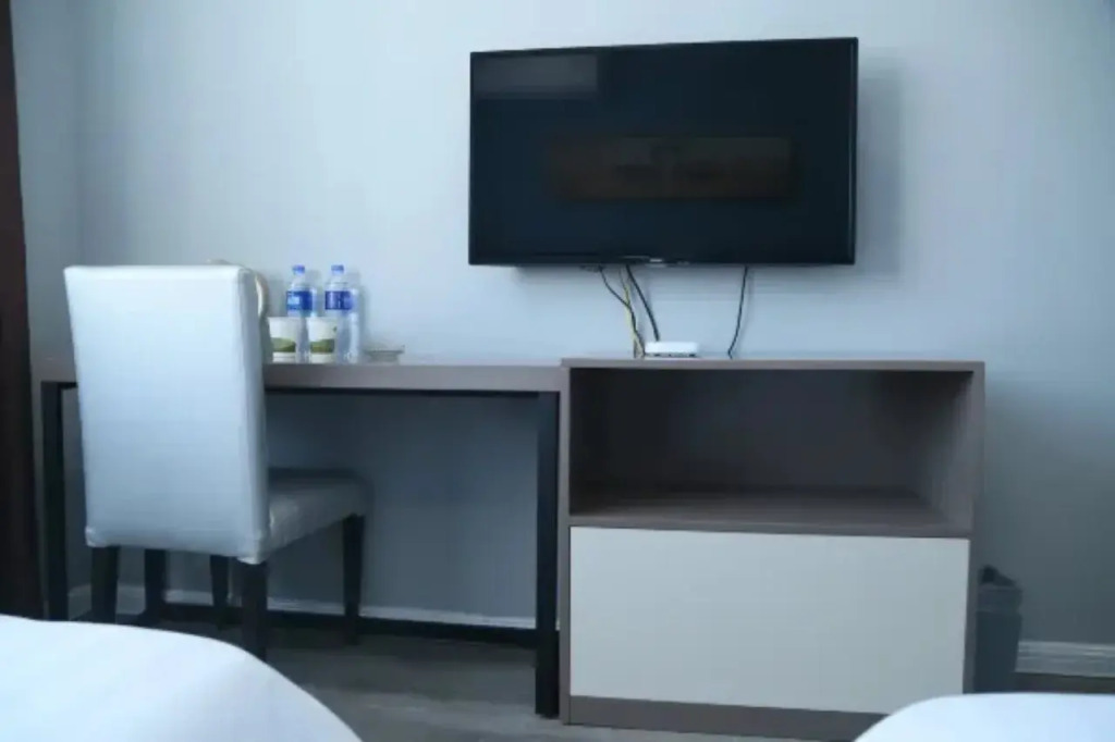 Pebble Motel (Tianjin Jinghai Shengli Street)