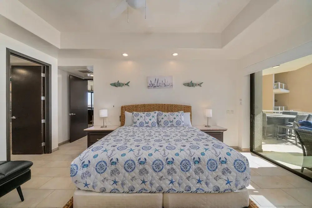 Las Palomas 4BR 4BA Suite 901 Cortez