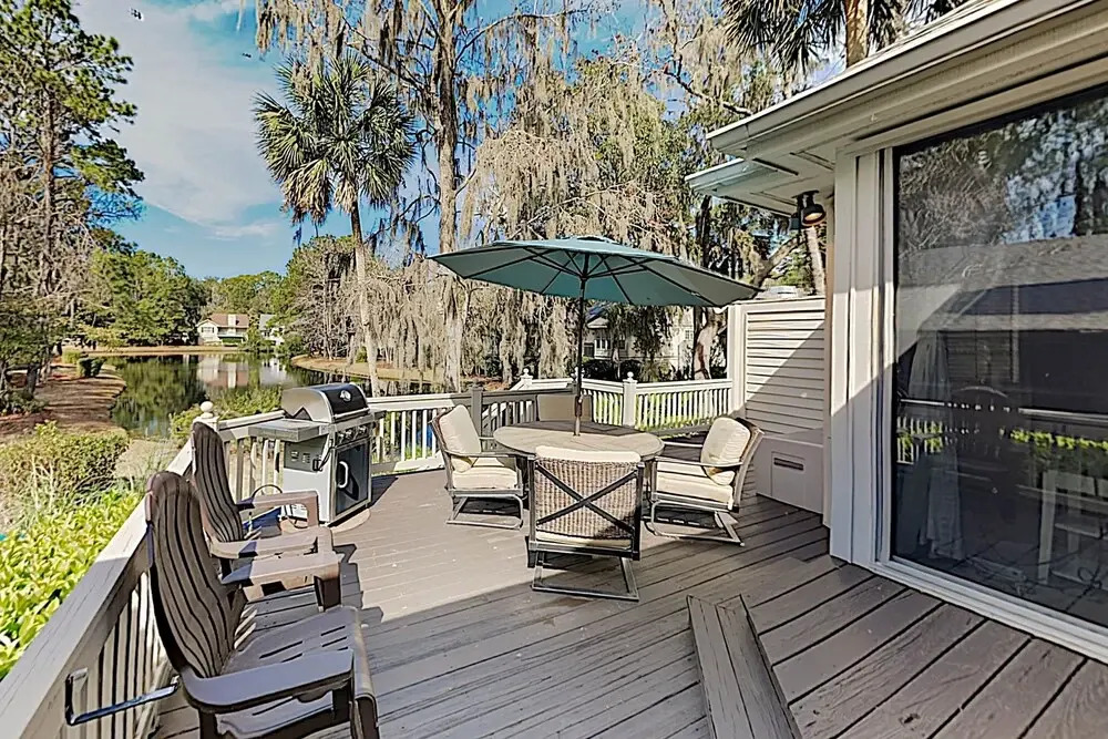 New Listing! Sea Pines On Lagoon W/ Deck 3 Bedroom Home