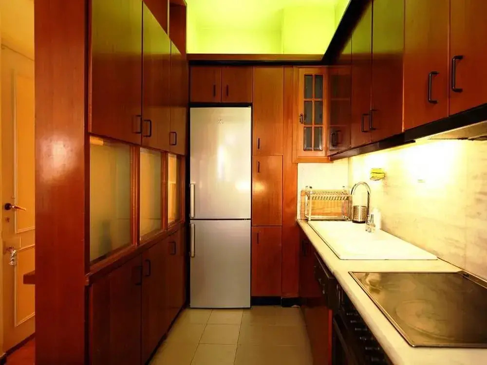 Romantic Apt with Penthouse & Acropolis View