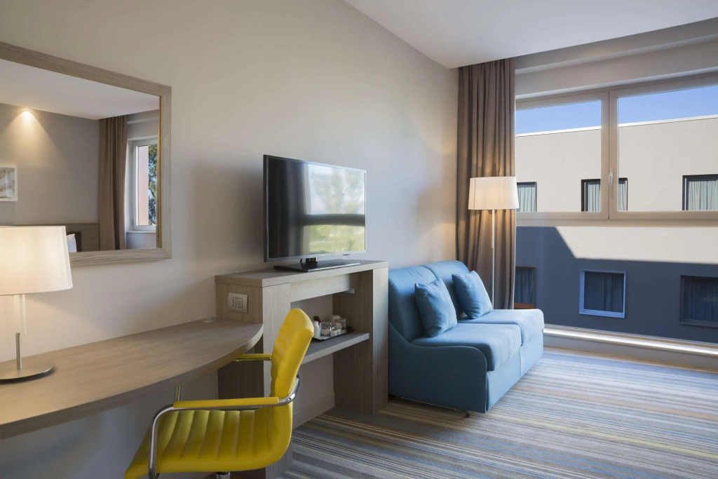 Hampton By Hilton Rome East