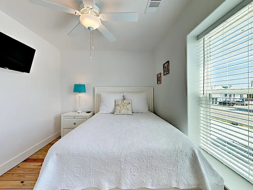 The Commons #801 - Three Bedroom Townhome