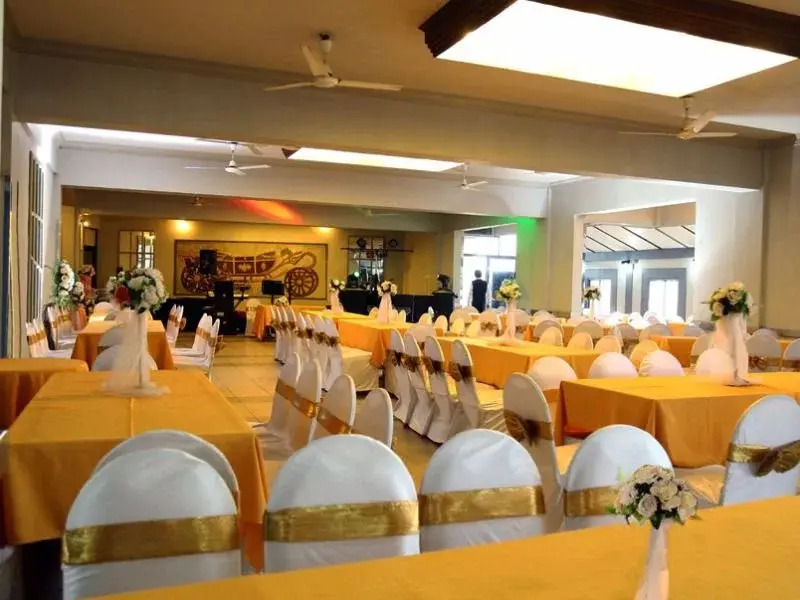 Golden Carriage Hotel