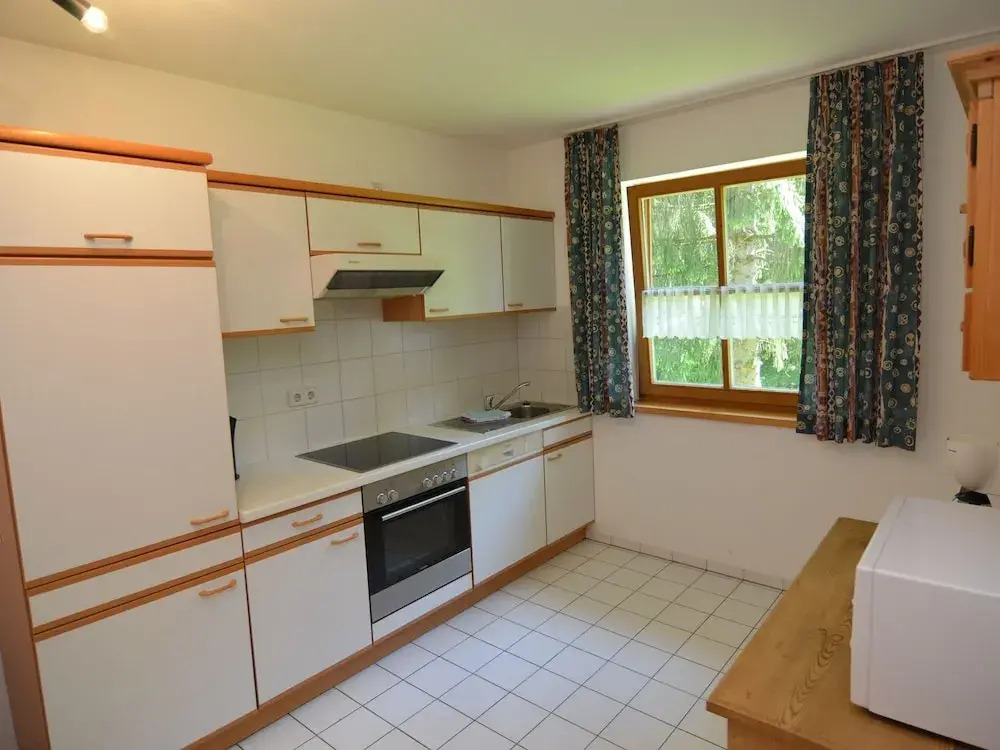 Bright and Modern Apartment in the Beautiful Berchtesgadener Land With Fireplace