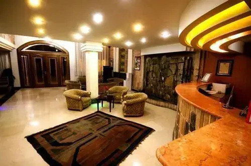 Arg Hotel