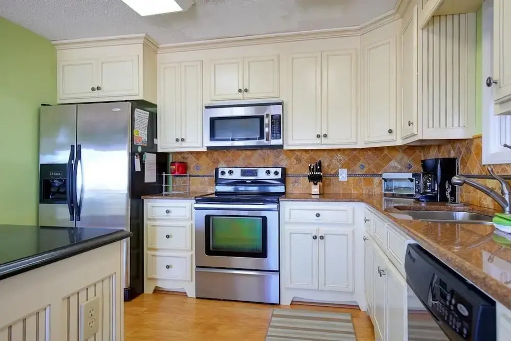 Park Place Duplex - 6 Br Home