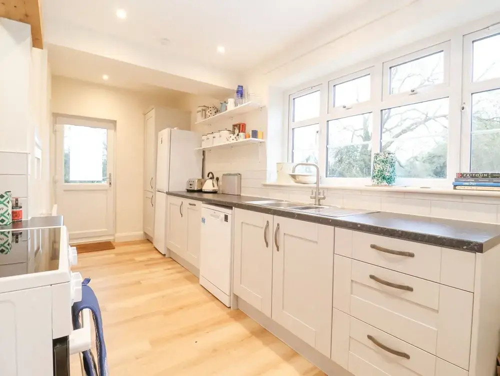 3 Chantry Cottages