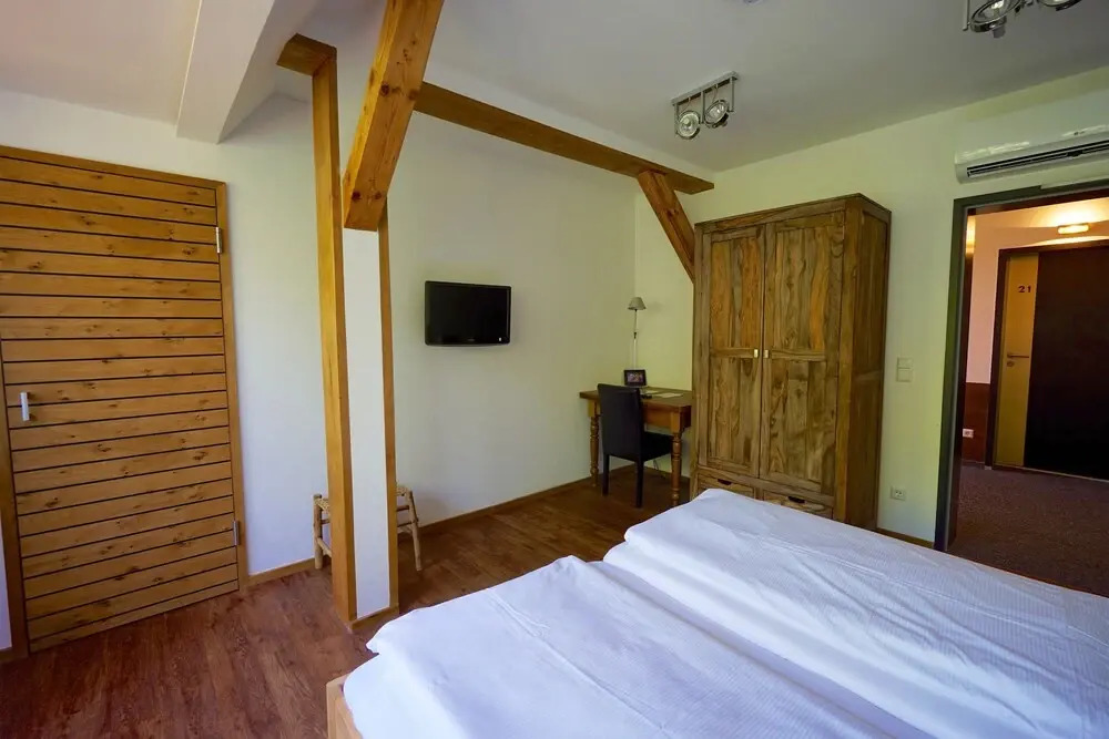 Pension-Gaststätte Paradies alle Zimmer mit Klimaanlage