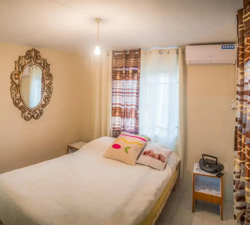 Maison avec piscine, 2 min Super U, à Grand Baie